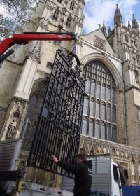 canterbury-cathedral-gates-04