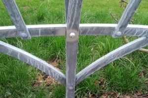mjh_exterior-garden-trellis_2-scaled