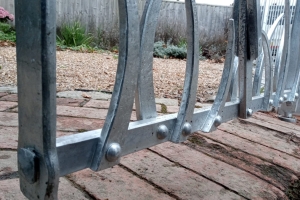 mjh_exterior-railing-oak-horsmonden_IMG_20201124_101757-scaled