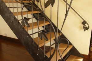 hop-staircase-oast-house-987