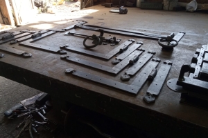 mjh_int-door-furniture-large-order_IMG_20210908_154919-scaled