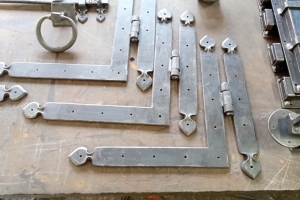 mjh_int-door-furniture-large-order_IMG_20210908_154927-scaled